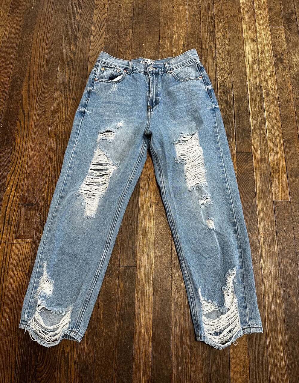 Signature 8 Distressed Y2K Streetwear Straight Leg Jeans Size M 28